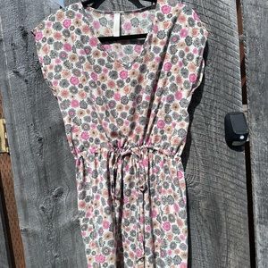 Teenplo floral dress gently worn. Floral print